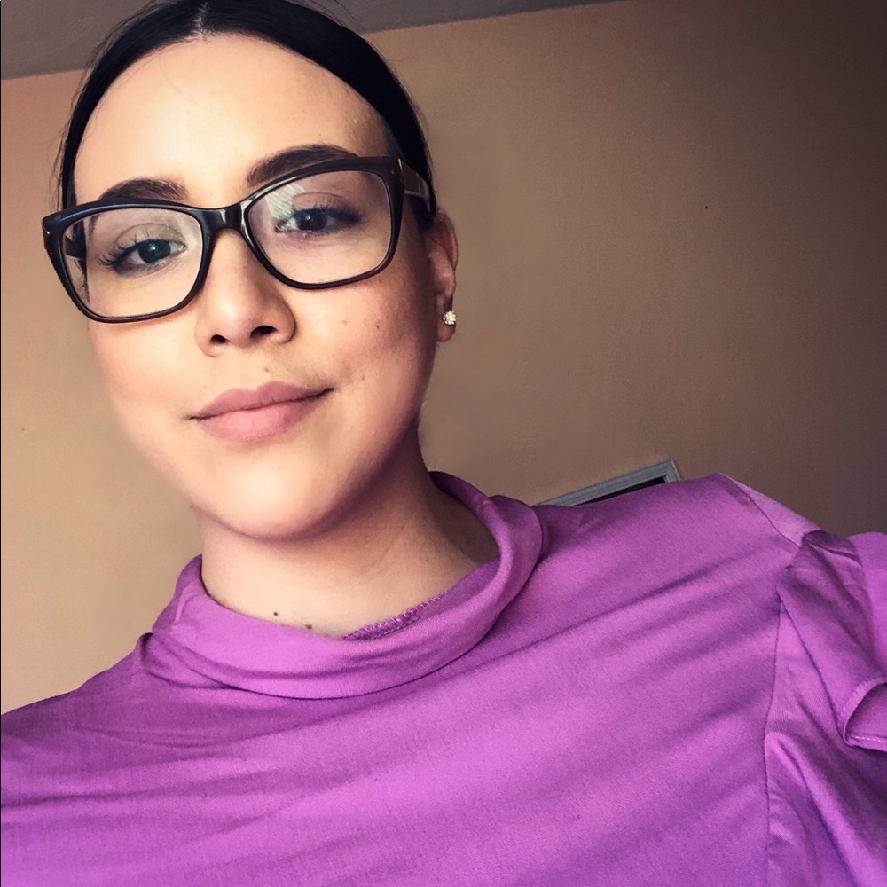 Meet your Posher, Vanessa